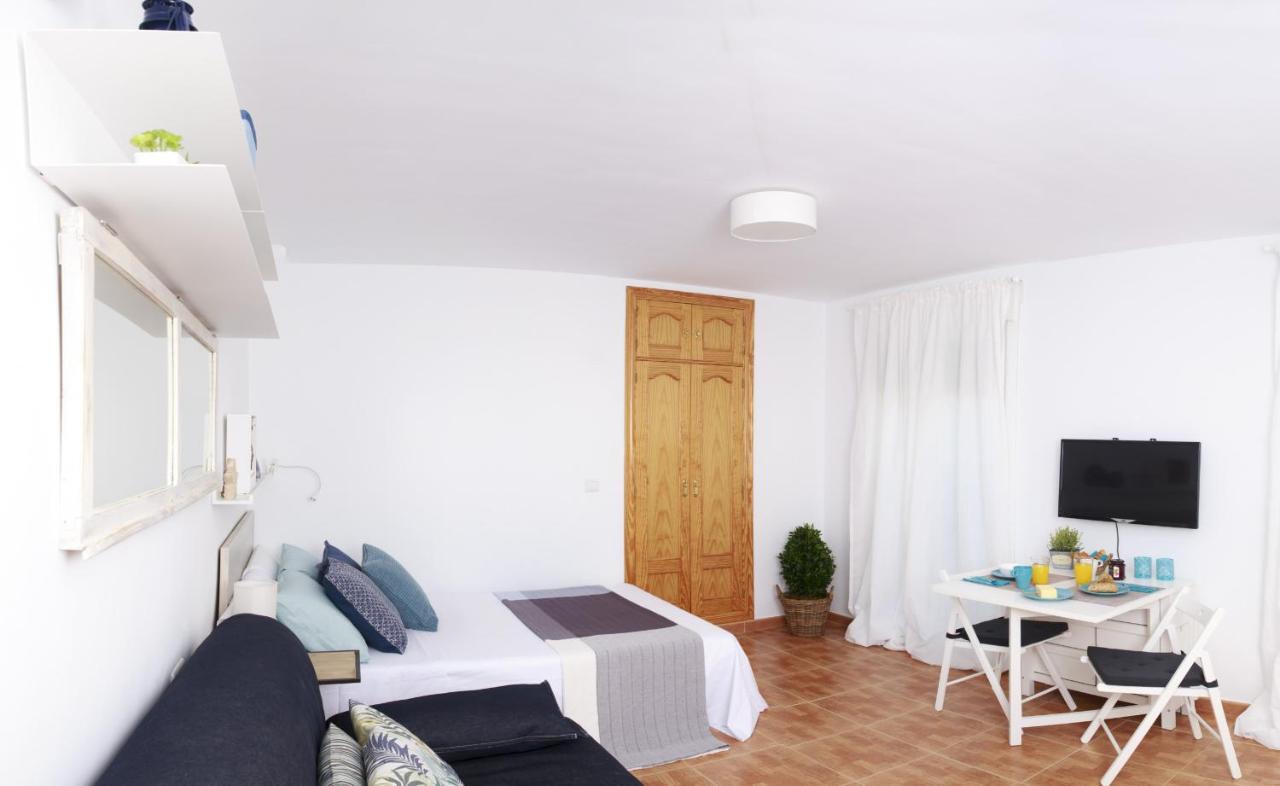 Sea & Wave Ventura Studio Apartment Málaga Exterior foto