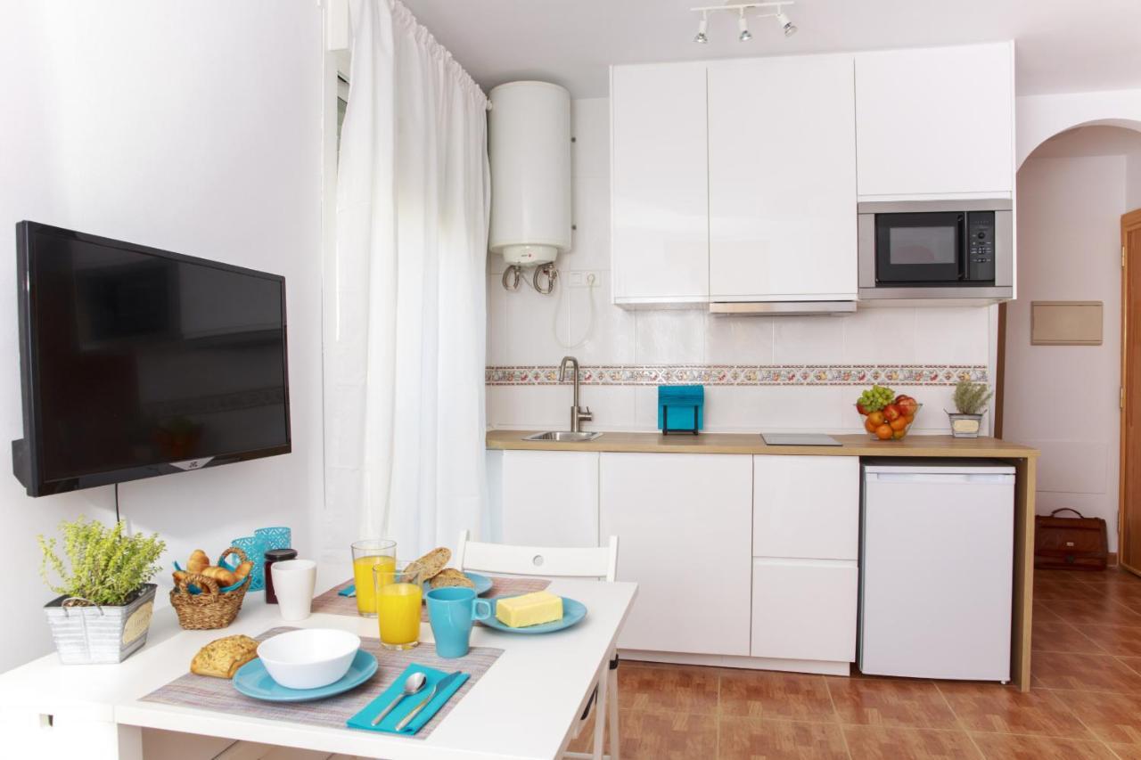 Sea & Wave Ventura Studio Apartment Málaga Exterior foto